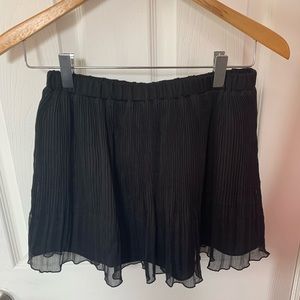 Tulula black pleated Skirt